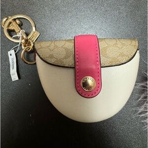 Coach Coin Purse Attachment to Purse